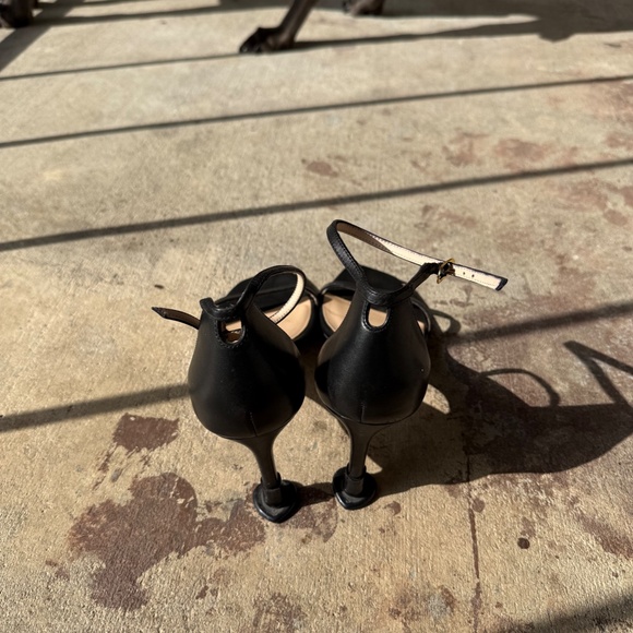 Stuart Weitzman Sandal Heels Black Leather Women's Shoe Size 8 - Picture 2 of 7